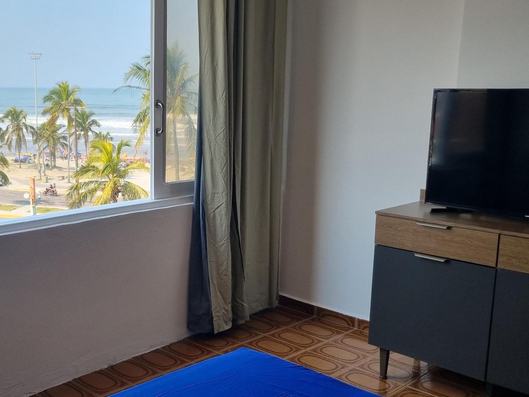 Apto Em Frente Ao Mar - Predio Redondo Apartment *