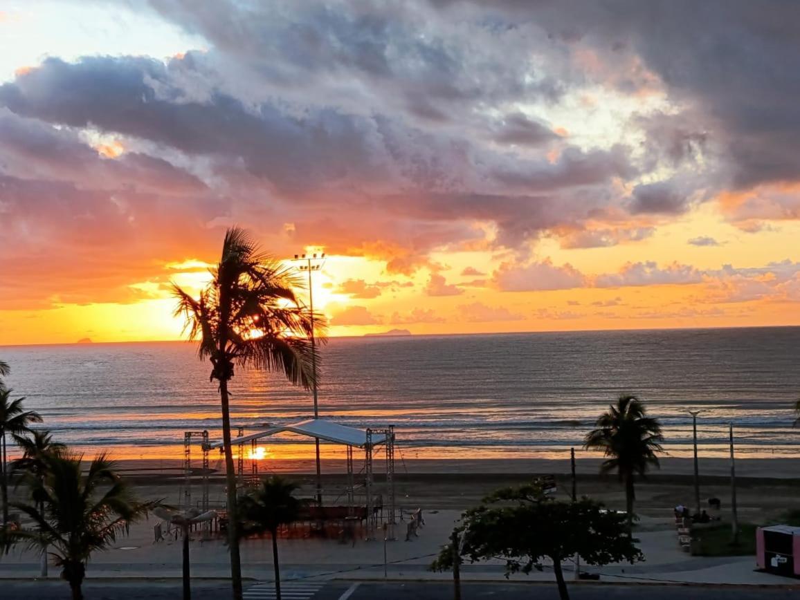 Apartment Apto Em Frente Ao Mar - Predio Redondo Peruibe